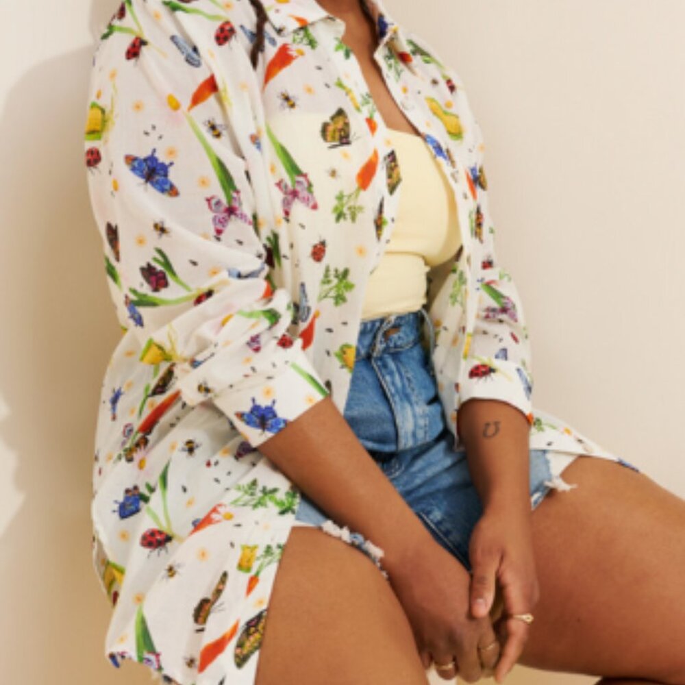 Tessa Button Down Top Lisa Says Gah - Garden - Picture 4 of 6